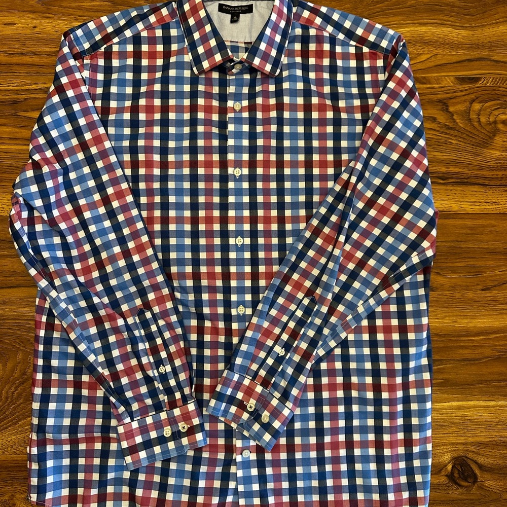 Banana Republic Blue and Red Checkered Shirt